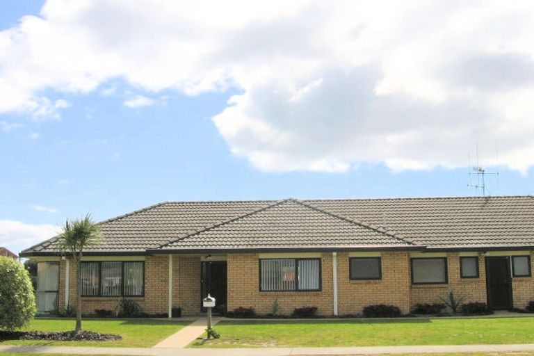 Photo of property in 1 Blake Boulevard, Papamoa Beach, Papamoa, 3118