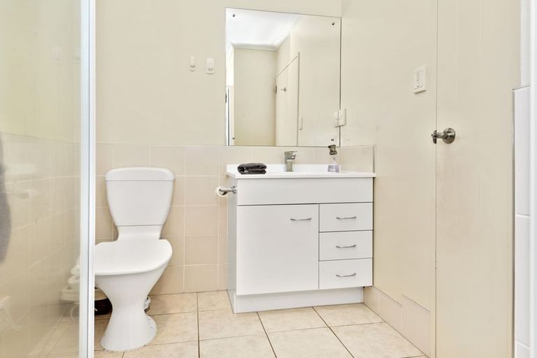 Photo of property in 12 Derg Place, East Tamaki, Auckland, 2013