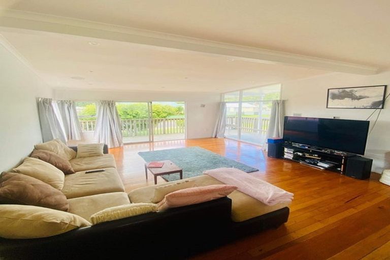 Photo of property in 2/5 Carr Street, Te Kamo, Whangarei, 0112