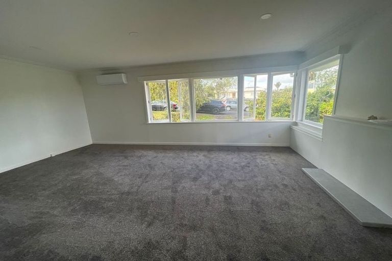 Photo of property in 31 Grassways Avenue, Pakuranga, Auckland, 2010