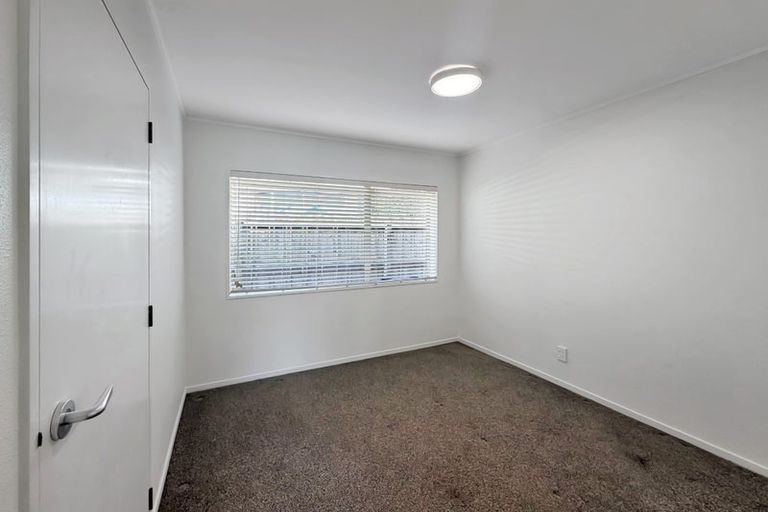 Photo of property in 56 Kilimanjaro Drive, Northpark, Auckland, 2013
