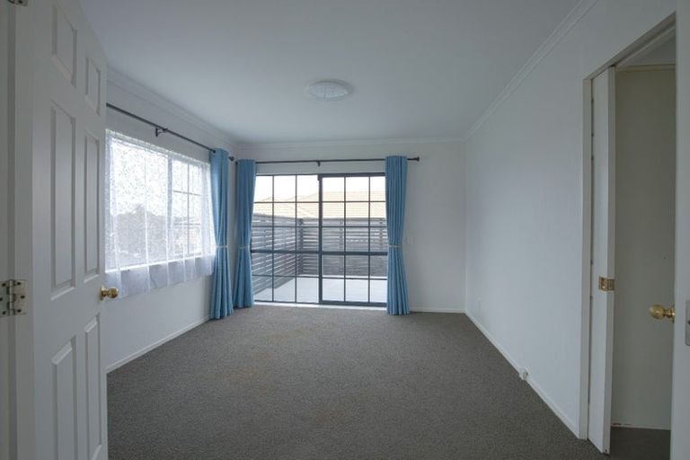 Photo of property in 8 Highgate Place, Somerville, Auckland, 2014