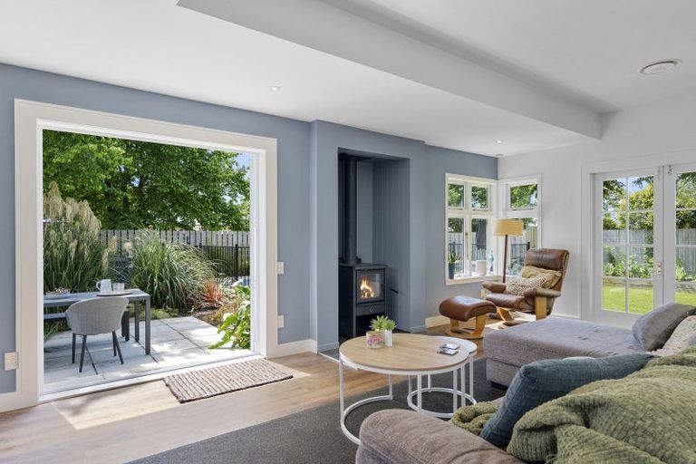 Photo of property in 55 Jeffreys Road, Fendalton, Christchurch, 8052