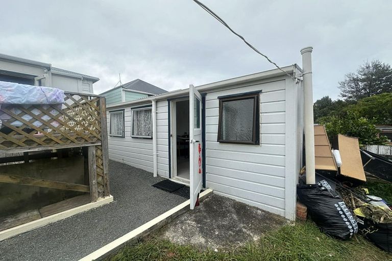 Photo of property in 53 Wilson Street, Newtown, Wellington, 6021