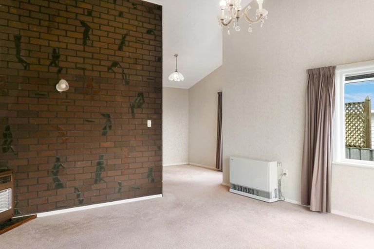 Photo of property in 231 Dowse Drive, Maungaraki, Lower Hutt, 5010