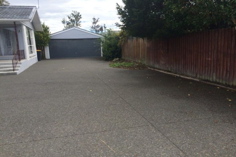 Photo of property in 35 Eglinton Street, Avondale, Christchurch, 8061