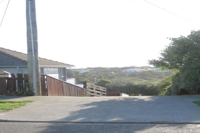 Photo of property in 13c Chaffey Crescent, Titahi Bay, Porirua, 5022
