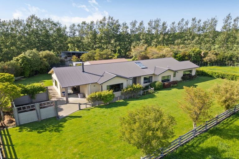 Photo of property in 438 Matahiwi Road, Matahiwi, Masterton, 5888