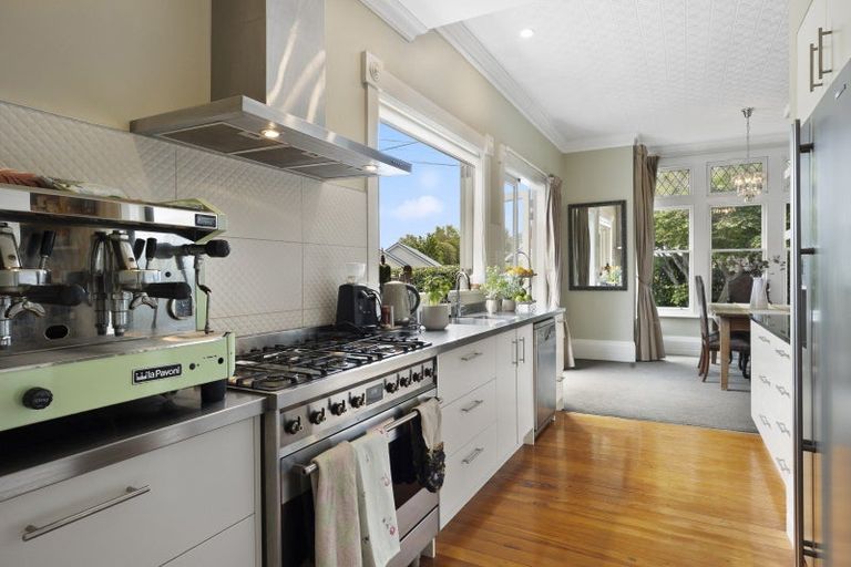 Photo of property in 557 Highgate, Maori Hill, Dunedin, 9010