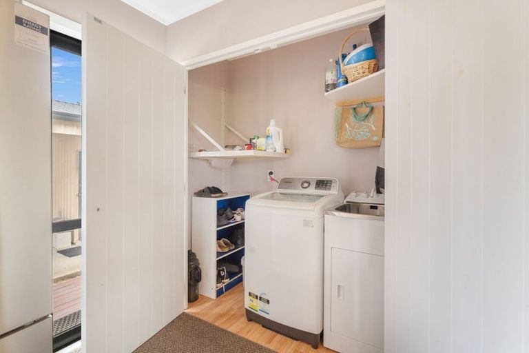 Photo of property in 2768 Martinborough Pirinoa Road, Pirinoa, Featherston, 5772