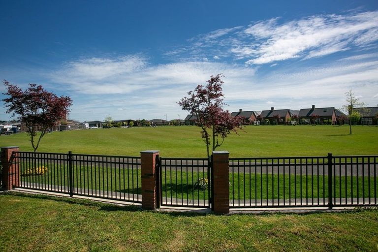 Photo of property in 9 Garland Lane, Leamington, Cambridge, 3432