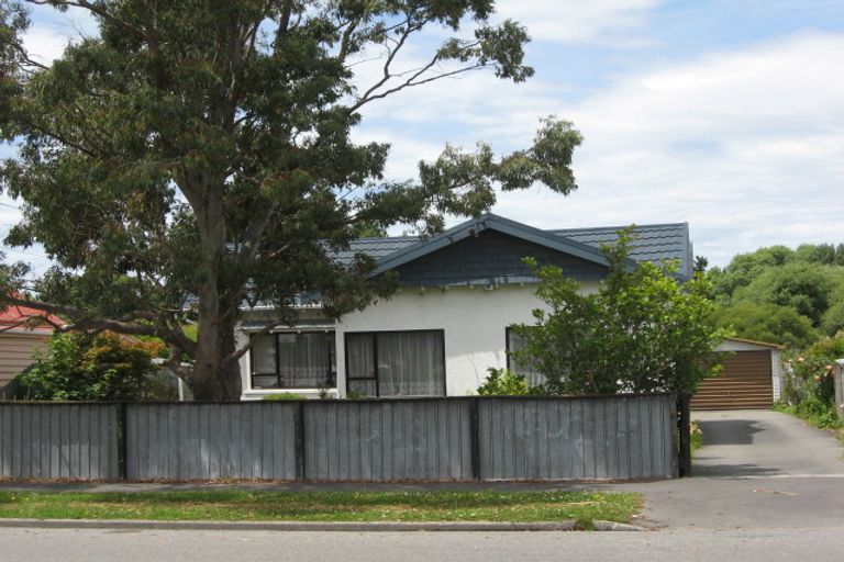 Photo of property in 34 Saint Johns Street, Woolston, Christchurch, 8062