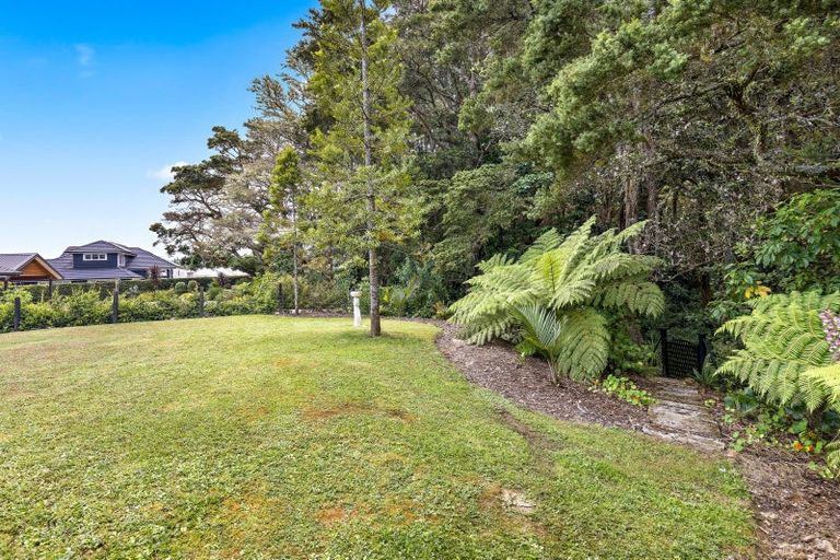 Photo of property in 28 Awanui Crescent, Matakana, Warkworth, 0985
