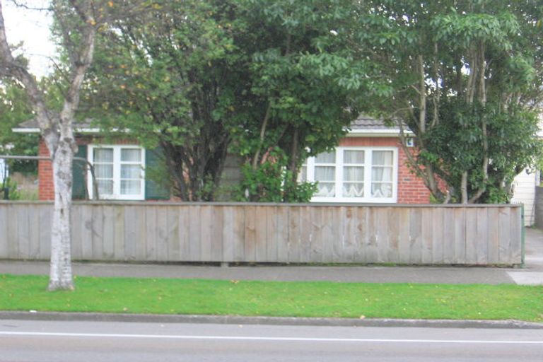 Photo of property in 353 Waiwhetu Road, Fairfield, Lower Hutt, 5011