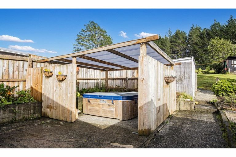 Photo of property in 137 King Street, Hikurangi, 0114