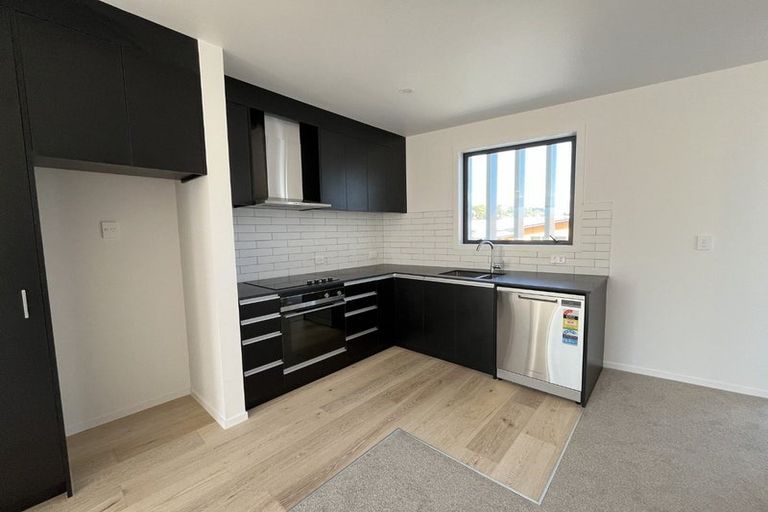 Photo of property in 25 Kamahi Place, Paraparaumu, 5032