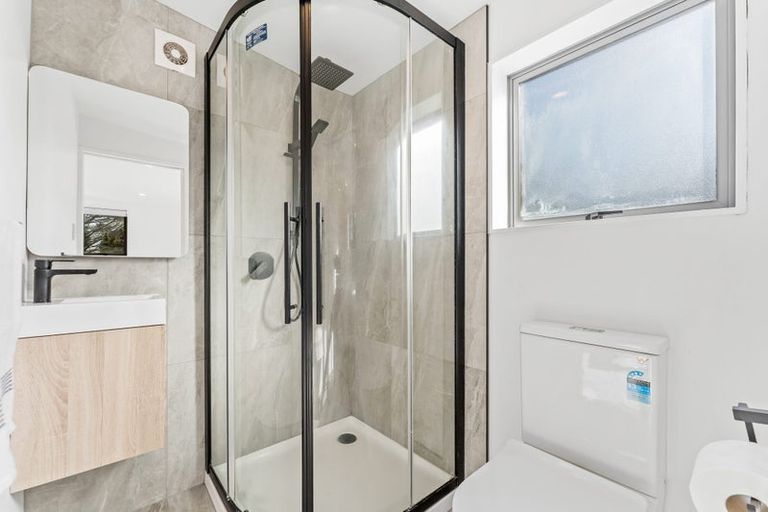 Photo of property in 7 Vipond Road, Stanmore Bay, Whangaparaoa, 0932