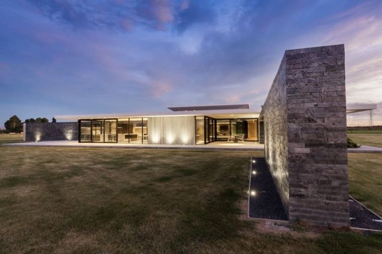 Photo of property in 400 Pound Road, Yaldhurst, Christchurch, 7676