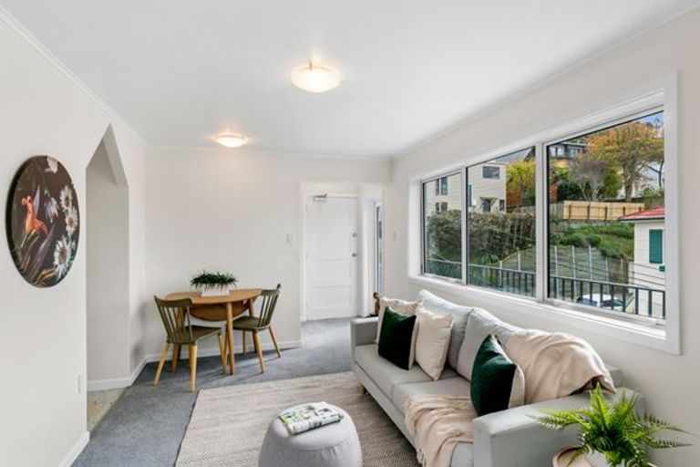 Photo of property in Windsor Court, 3/340 Tinakori Road, Thorndon, Wellington, 6011