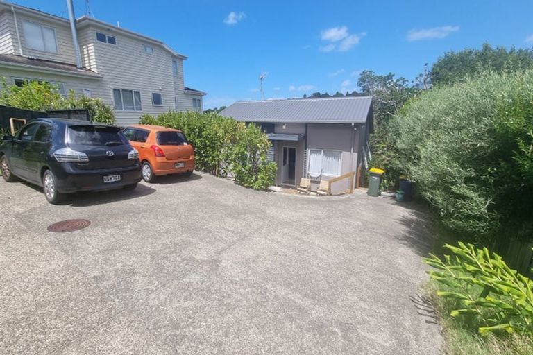 Photo of property in 18a Hythe Terrace, Mairangi Bay, Auckland, 0630