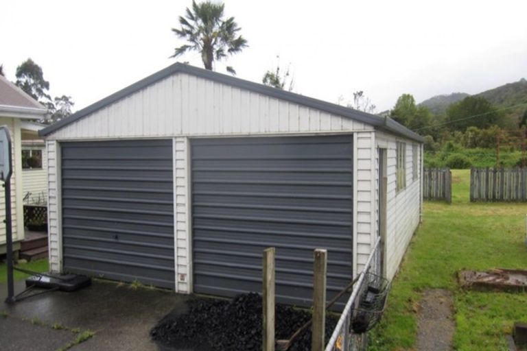 Photo of property in 40 Inverness Street, Dunollie, Runanga, 7803