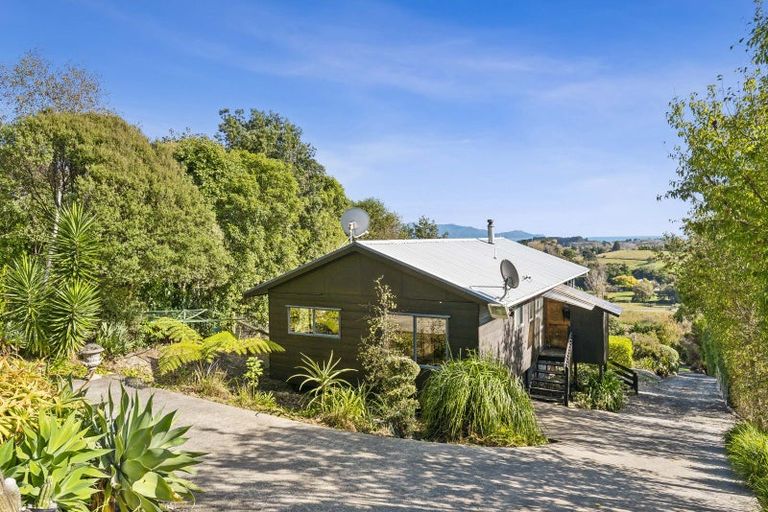 Photo of property in 240 Huia Street, Waikanae, 5391