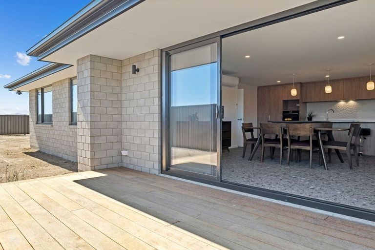 Photo of property in 25 Lakeland Avenue, Twizel, 7901