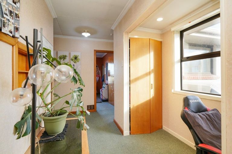 Photo of property in 30 Wicklow Street, Clifton, Invercargill, 9812