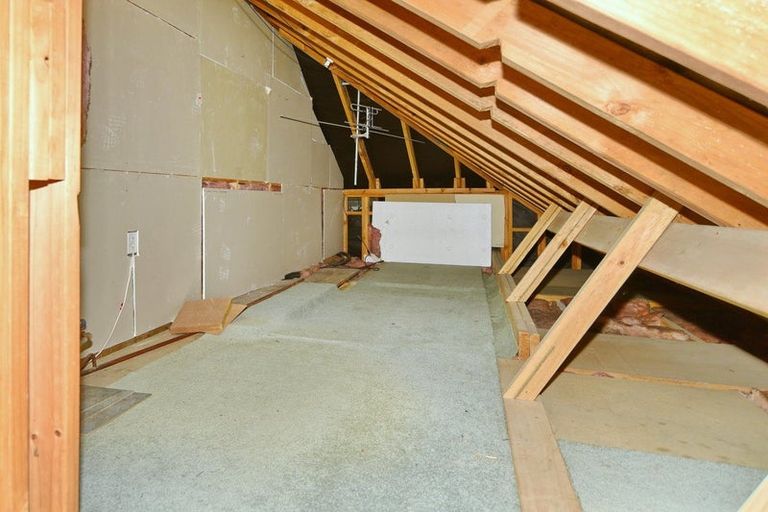 Photo of property in 44 Blue Gum Place, New Brighton, Christchurch, 8083