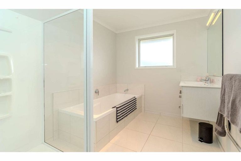 Photo of property in 27 Awhitu Road, Kerikeri, 0230