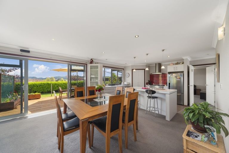Photo of property in 15 Kestrel Lane, Kinloch, Taupo, 3377