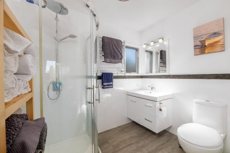 Photo of property in 71 Te Akau Drive, Russell, 0272