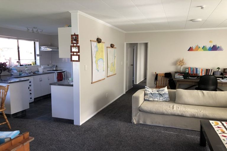 Photo of property in 5a Massey Street, Westown, New Plymouth, 4310