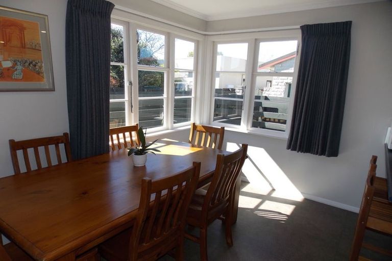 Photo of property in 60 College Street, Awapuni, Palmerston North, 4412