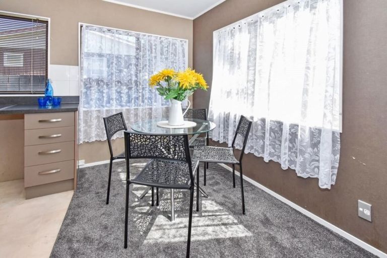 Photo of property in 2/22 Franklin Avenue, Papatoetoe, Auckland, 2024