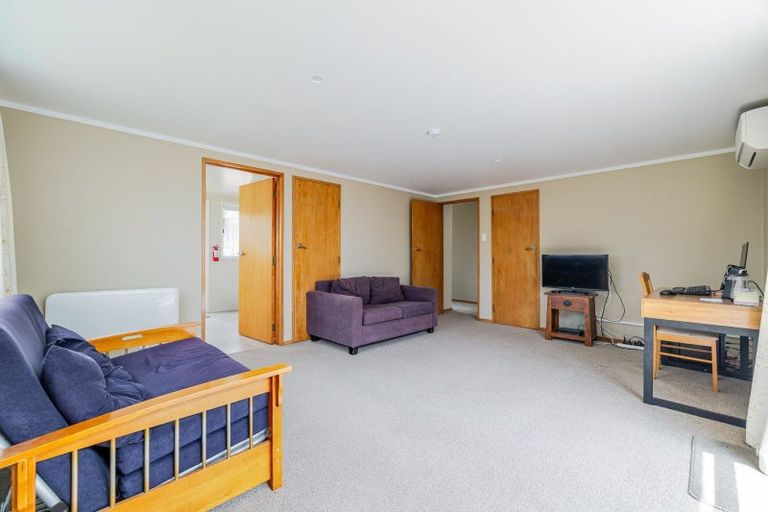 Photo of property in 4a Kent Crescent, Awapuni, Palmerston North, 4412