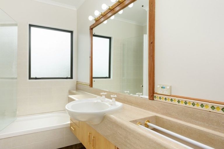 Photo of property in 25a Linley Terrace, Judea, Tauranga, 3110