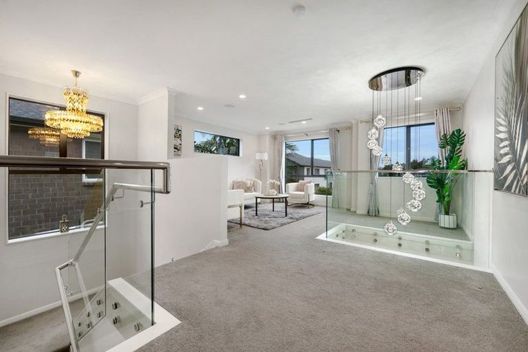 Photo of property in 11 Castlebane Drive, Flat Bush, Auckland, 2019