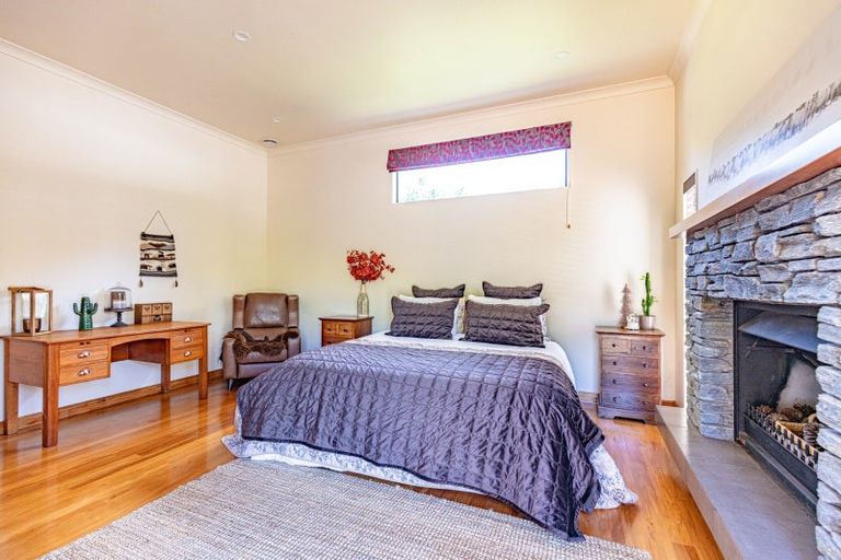 Photo of property in 120 Union Line, Fordell, Whanganui, 4572