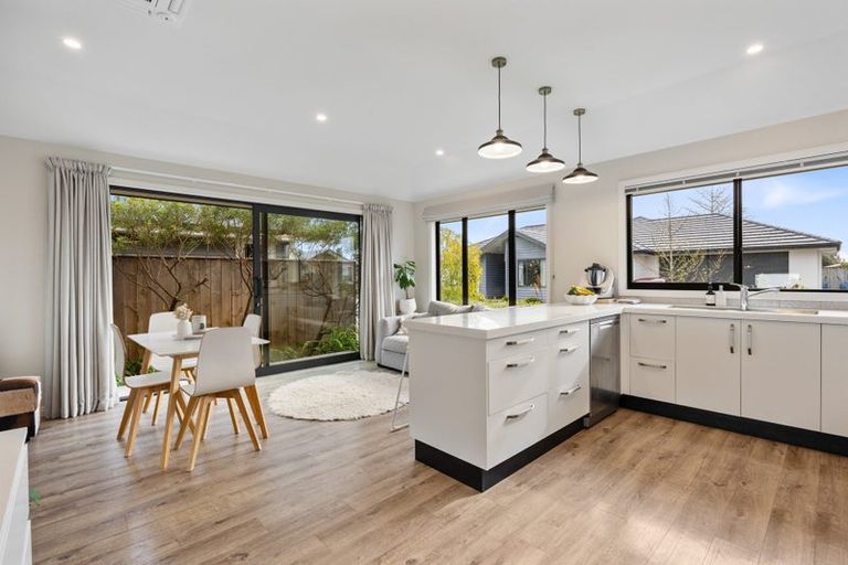 Photo of property in 12 Thomas Way, Brightwater, 7022