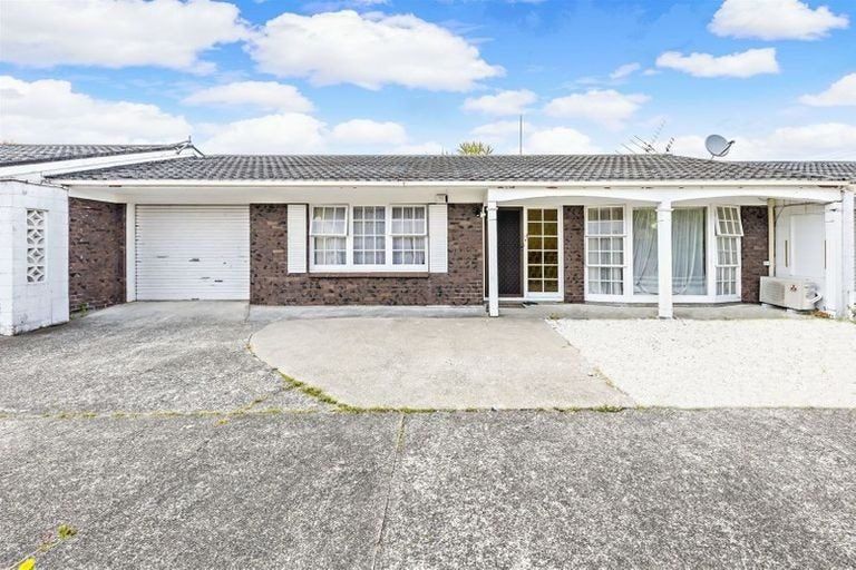 Photo of property in 2/256 Great South Road, Manurewa, Auckland, 2102
