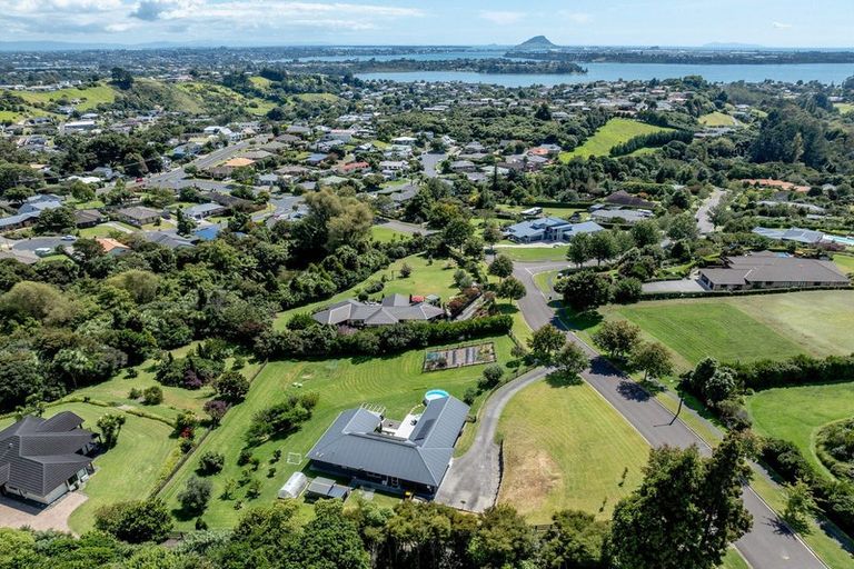 Photo of property in 20 Riverstone Drive, Welcome Bay, Tauranga, 3112