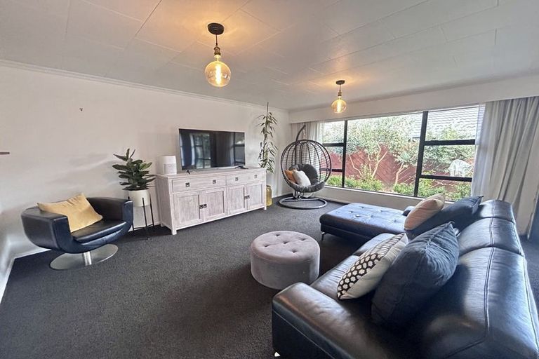 Photo of property in 14 Coleridge Place, Stoke, Nelson, 7011