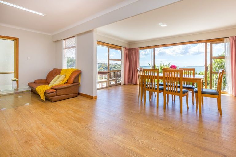 Photo of property in 122 Pah Road, Cockle Bay, Auckland, 2014