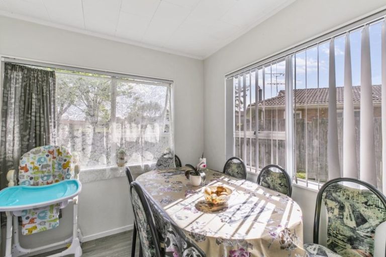 Photo of property in 4 Chantal Place, Red Hill, Papakura, 2110