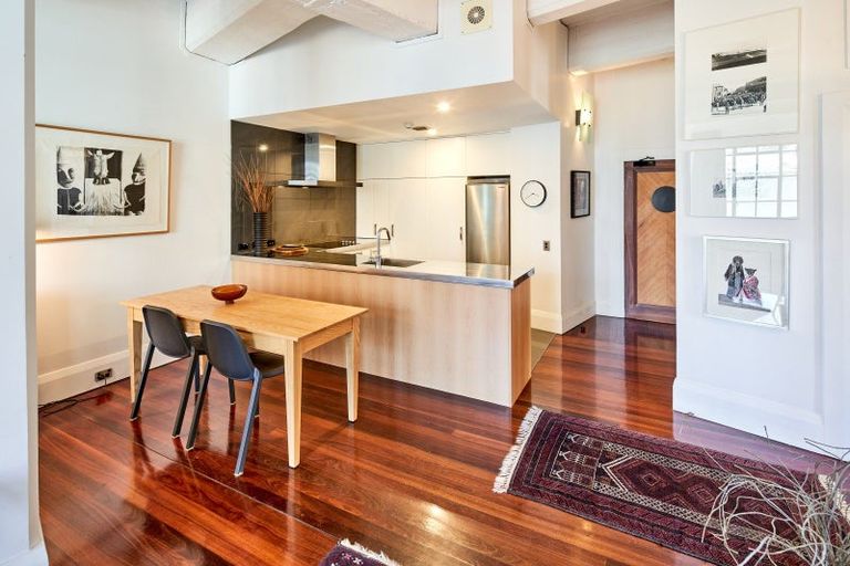 Photo of property in Dominion Apartments, 1/80 Victoria Street, Wellington Central, Wellington, 6011