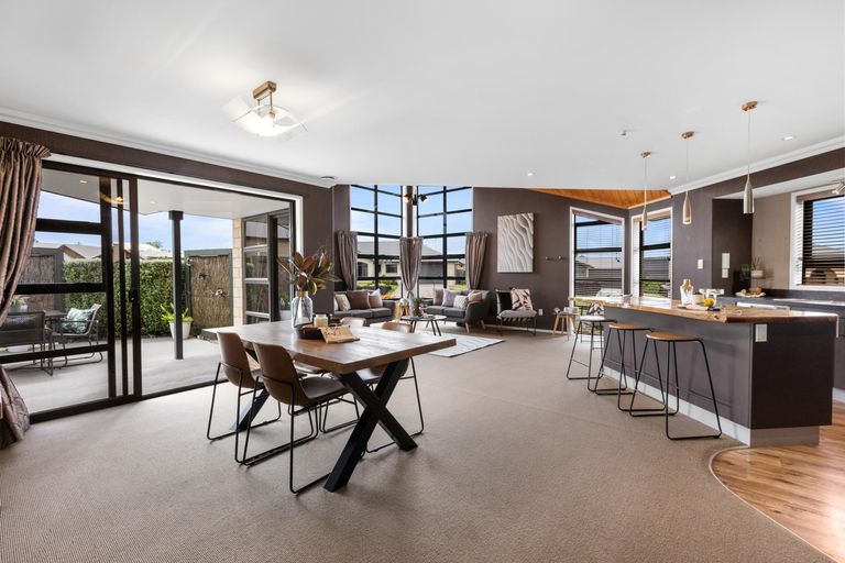 Photo of property in 12 Cooper Crescent, Morrinsville, 3300