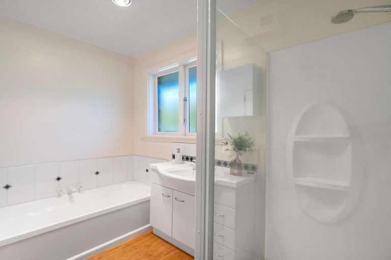 Photo of property in 26 Springbank Street, Bryndwr, Christchurch, 8053