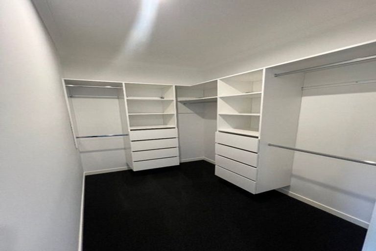 Photo of property in 12 Boocock Crescent, Orewa, 0931