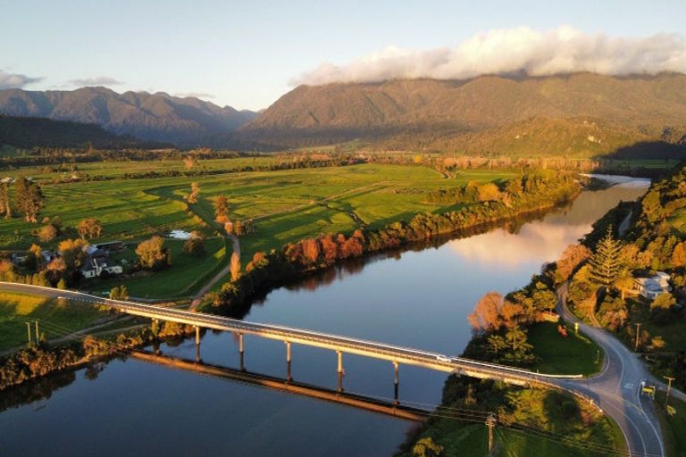 Photo of property in 4870 State Highway Karamea, Karamea, 7893